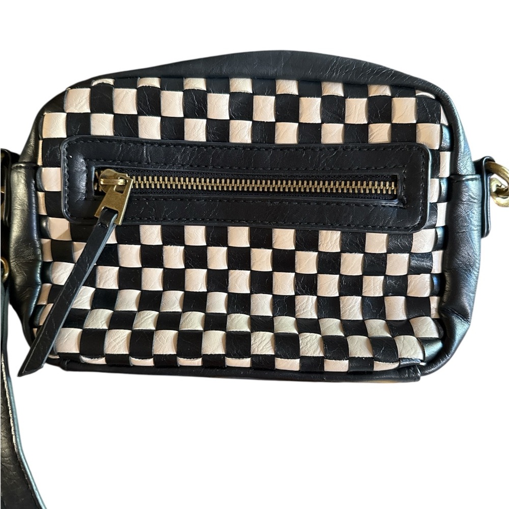 Universal Thread Woven Checkerboard Crossbody Bag - image 4